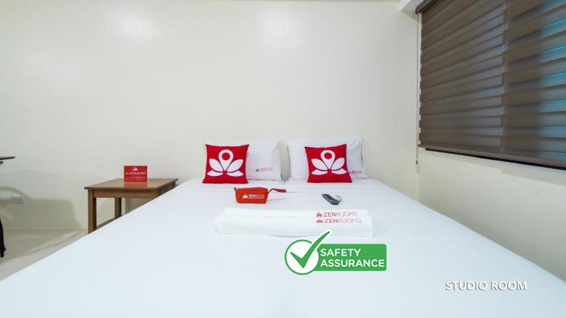 Zen Home At Icon Plaza Bgc Taguig Kültér fotó